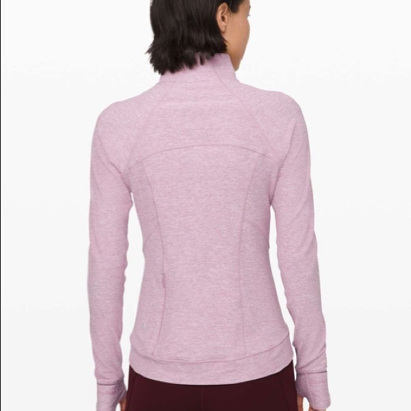 Lululemon outrun the elements 1/2 zip - Picture 3 of 3